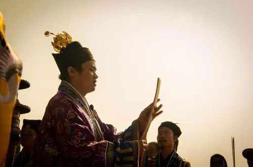 一个真实的补财库后的感应的事例