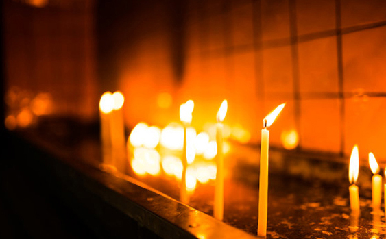 在线烧香是否灵验,上香需要注意这些问题