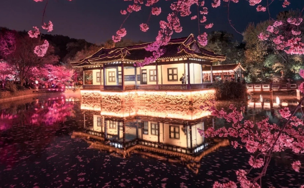 甲山庚向风水布局,八运风水庚山甲向的房子如何布局