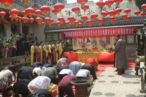 用《一切如来心秘密全身舍利宝箧印陀罗尼经》超度亡灵法