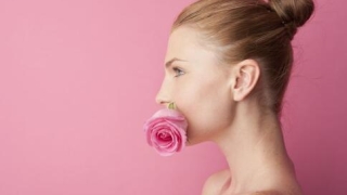 最招桃花的脸型女