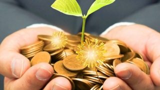 供奉父母牌位可以帮助他们功德利益