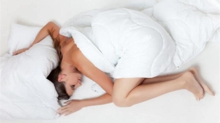 怎样才能斩掉老公烂桃花 2招助婚姻无小三 老公对你一心一意