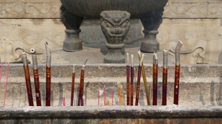 初一十五烧香如何进行都有哪些讲究？