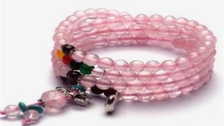 女生戴什么手串招桃花,提升异性缘靠这些