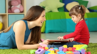 小孩惊吓按摩什么地方，宝宝受惊推拿法