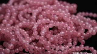 招桃花戴粉水晶就可以了吗?