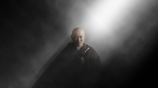 念诵超度佛歌帮助亡灵解脱，重新进入轮回得到