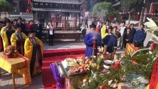 在家自己超度婴灵的经文 , 去寺庙怎么给婴灵超度