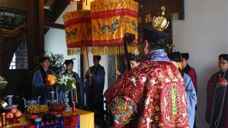 道长教你如何修炼奇门法术,感兴趣的话来看看