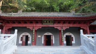 烟供炉做烟供，参加烟供法会可以超度冤亲债主