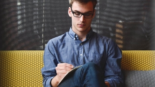 男人事业受阻转运很灵办法出炉 稳固高职地位不难