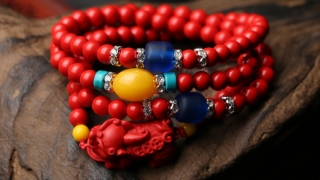 戴朱砂驱邪吗，朱砂驱邪作用好，不过这3点事项要注意