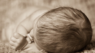 婴灵缠身弟弟的表现 ， 牌位超度婴灵正确方式